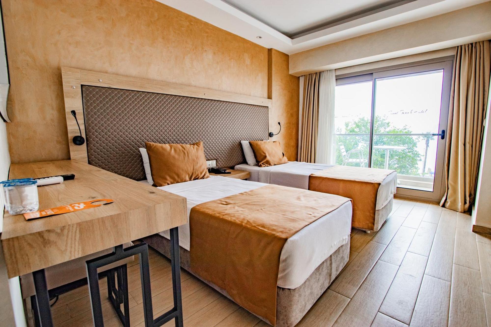 Point Beach Hotel Marmaris Extérieur photo