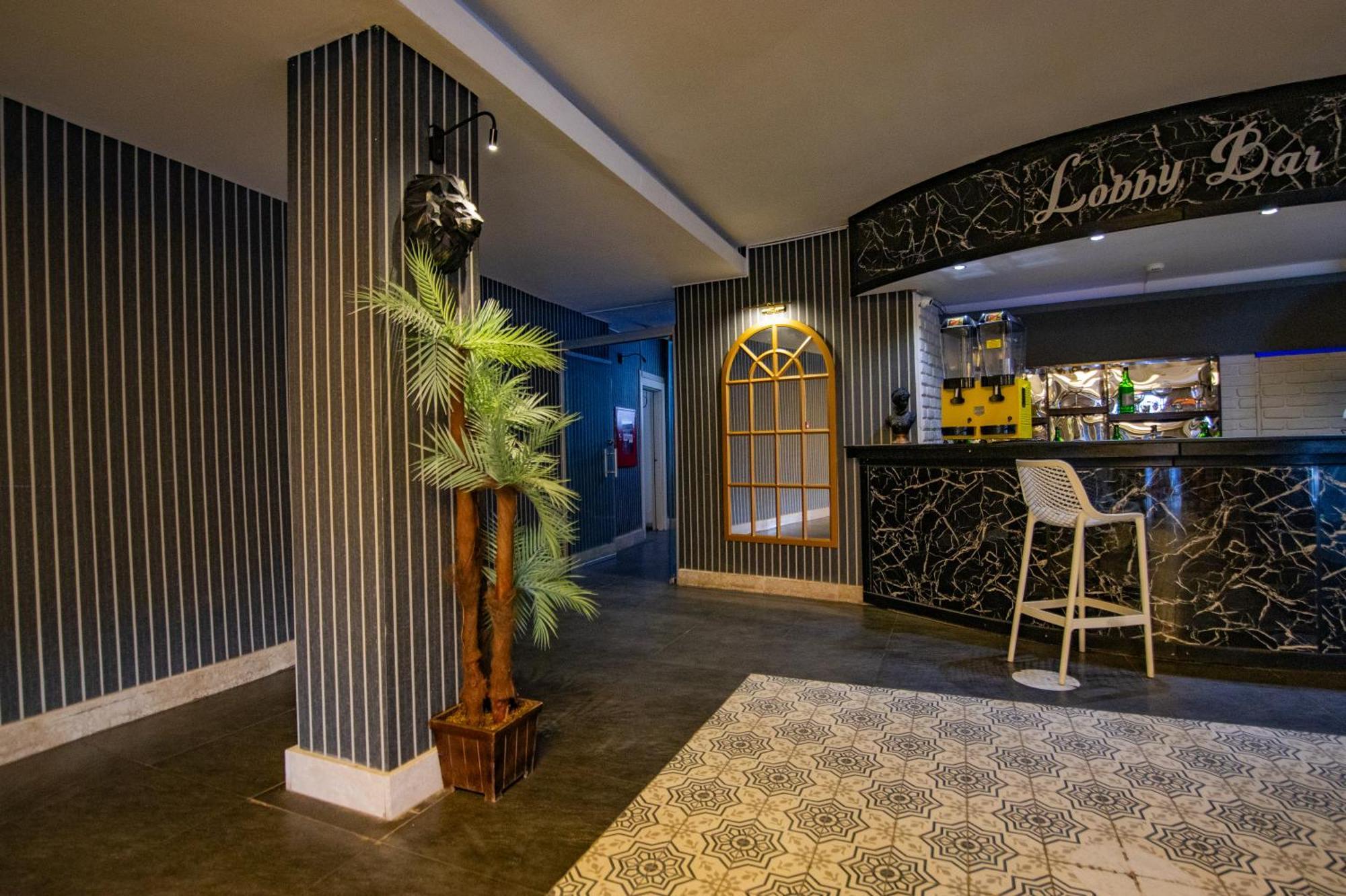Point Beach Hotel Marmaris Extérieur photo